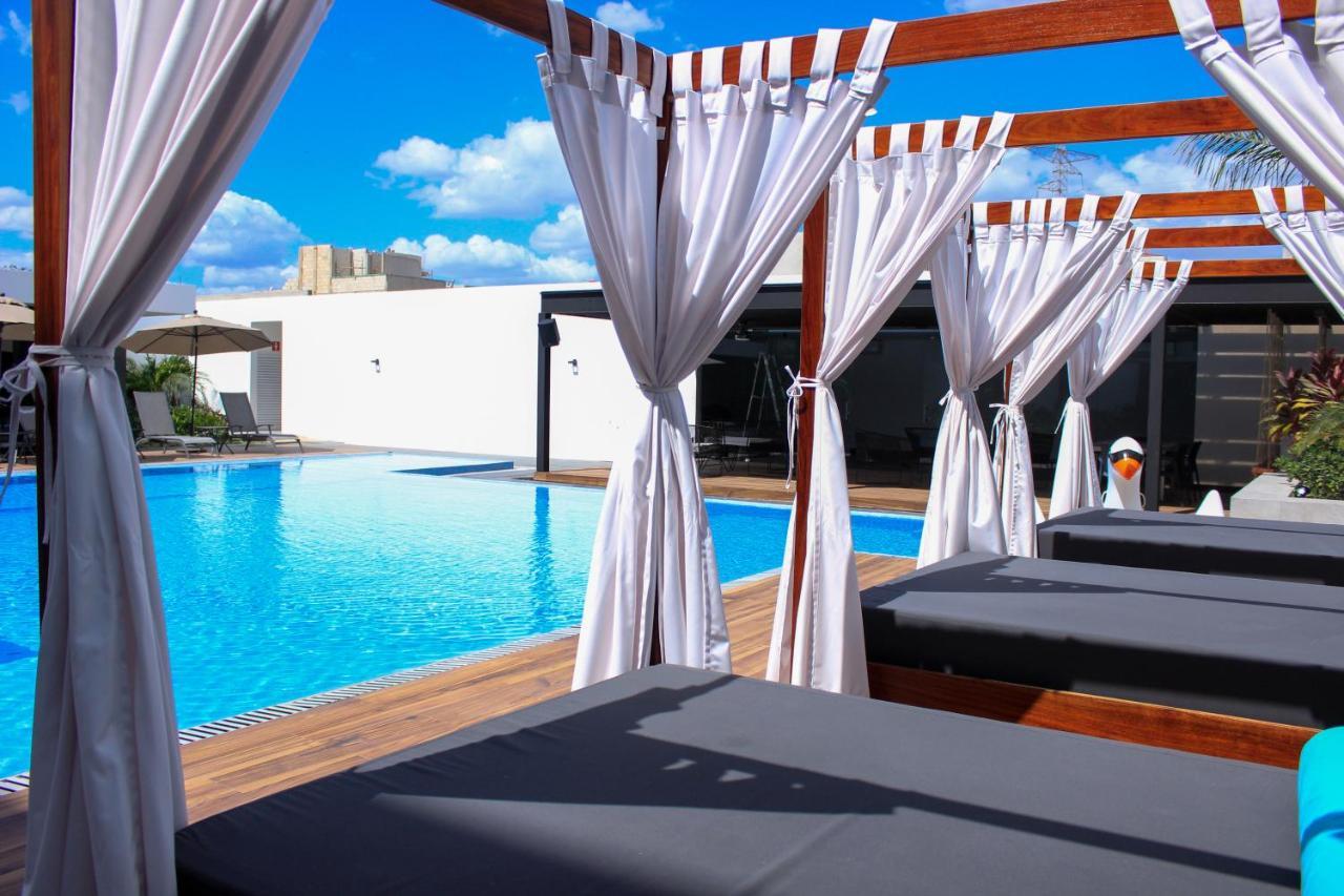 Campus Merida ApartHotel Exterior foto
